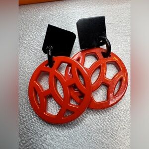 Hermes Ava Buffalo Horn Lacquer Red & Black Circular Earrings with Box